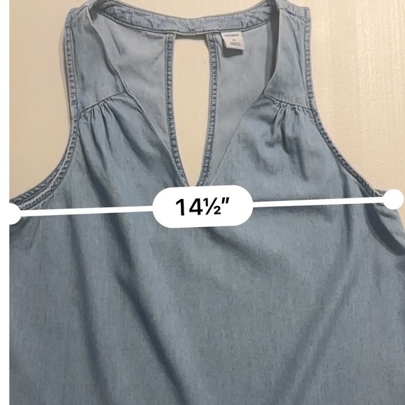 Old Navy Chambray Tank Top Sleeveless V Neck‎ Casual Blue XS - Picture 3 of 8